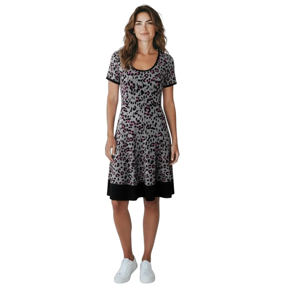 Kate Spade Cyber Leopard & Cheetah Print short sleeve Sweater Dress Medium Gray